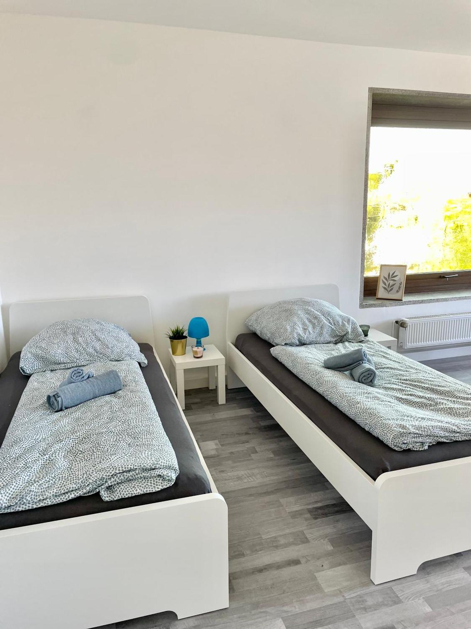 Apartment Mit Balkon, Bei Nuernberg